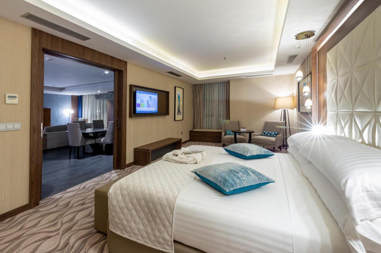 Az Hotels Grand Oran Es Senia Ngoại thất bức ảnh