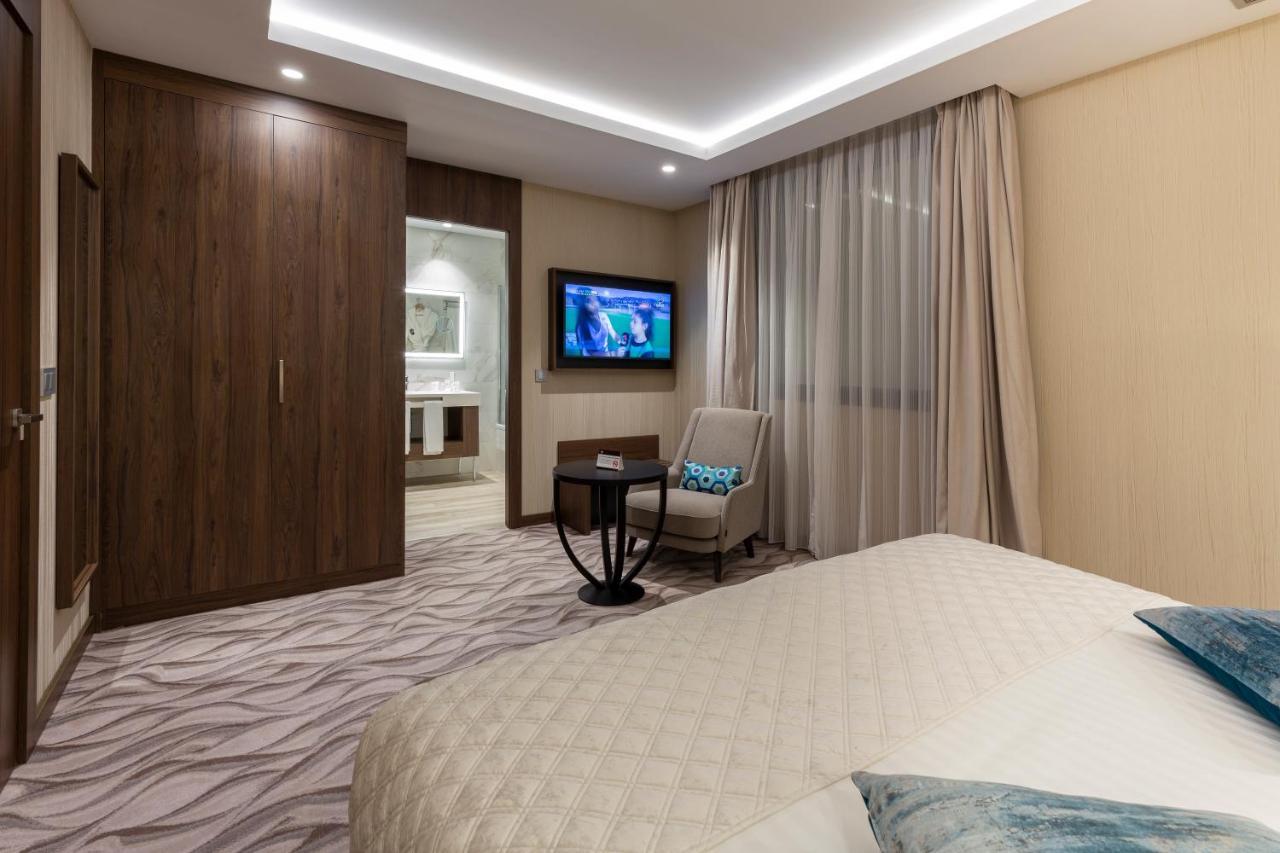 Az Hotels Grand Oran Es Senia Ngoại thất bức ảnh