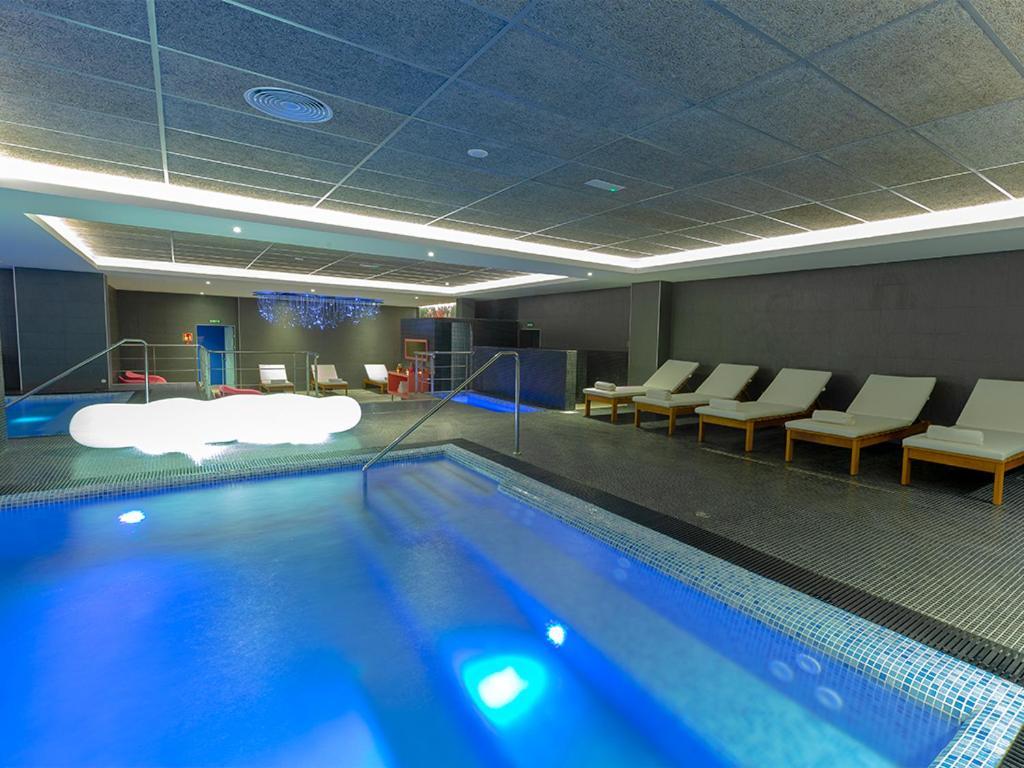 Az Hotels Grand Oran Es Senia Ngoại thất bức ảnh