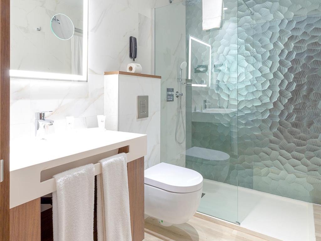 Az Hotels Grand Oran Es Senia Ngoại thất bức ảnh